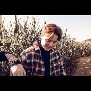 Meet your Posher, Cole